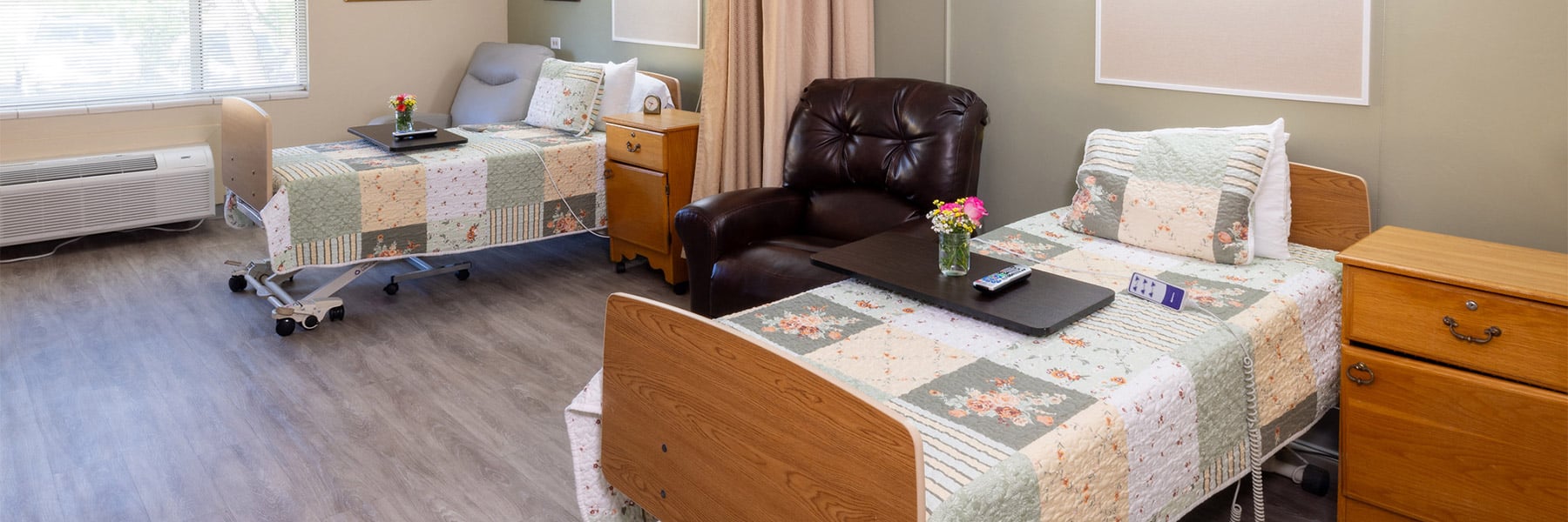 Semi-private patient room at Red Cliffs Post Acute