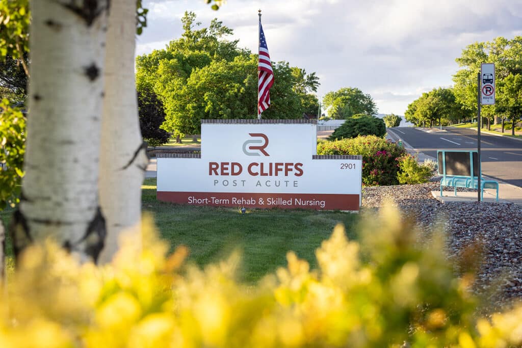 Outdoor sign for Red Cliffs Post Acute
